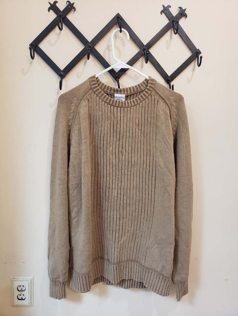 Classic Men's Knit Crewneck Sweater in Tan